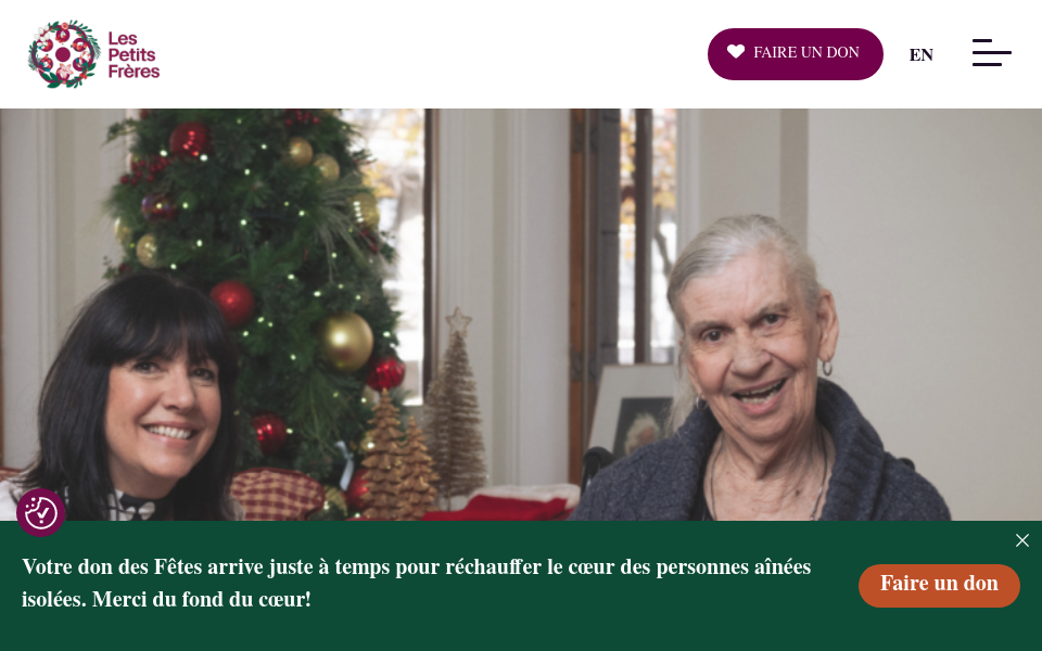 petitsfreres.ca/ screen capture